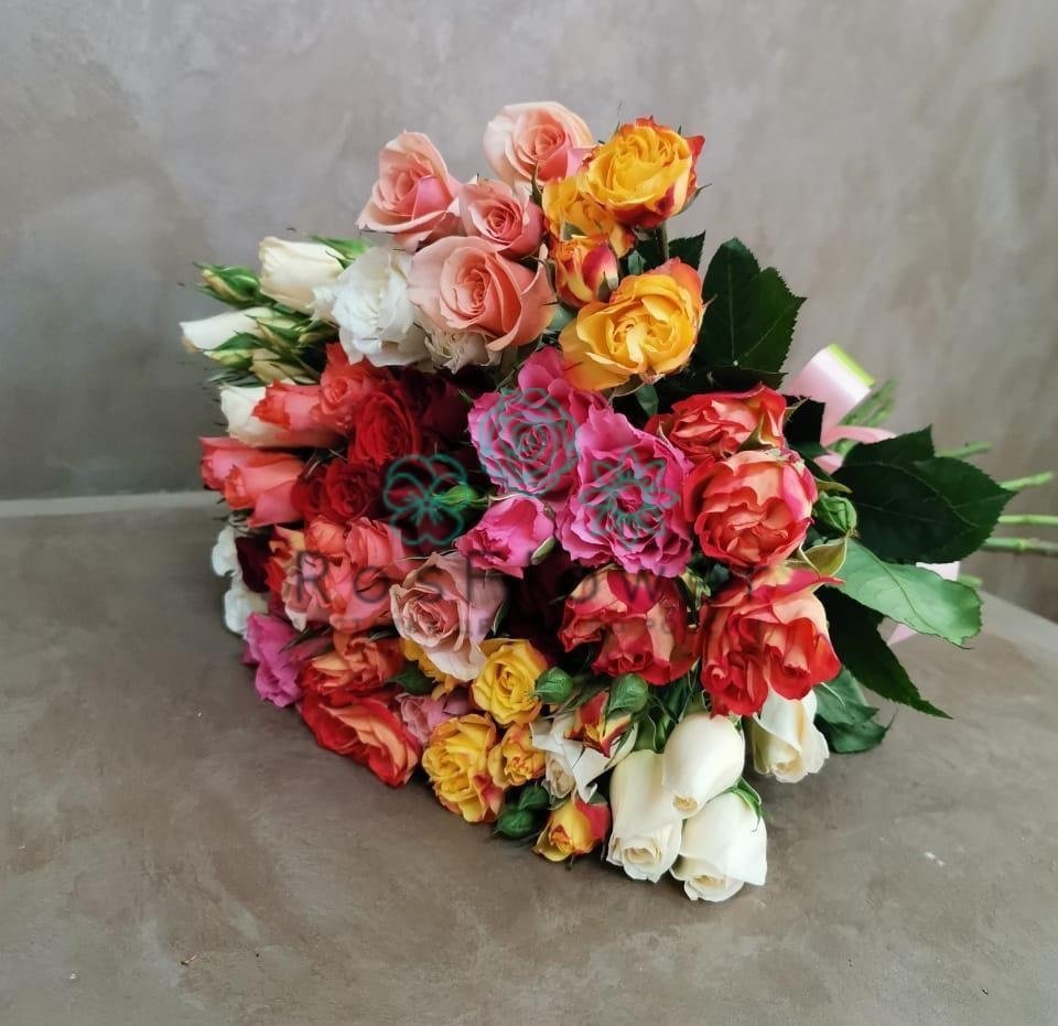 Букет цветов из: Розы в Каменск-Уральском