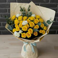 Букет цветов из:  Розы в Каменск-Уральском