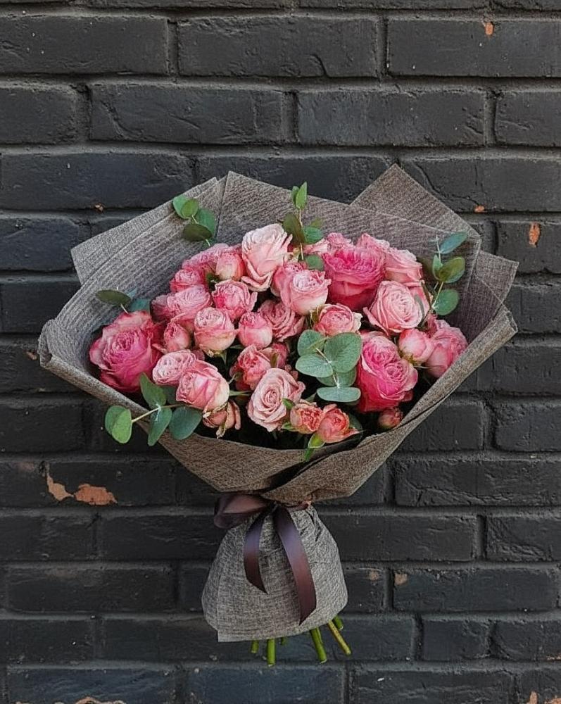 Букет цветов из: Розы в Каменск-Уральском