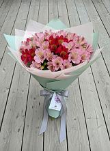 Букет цветов из:  Альстромерии в Каменск-Уральском