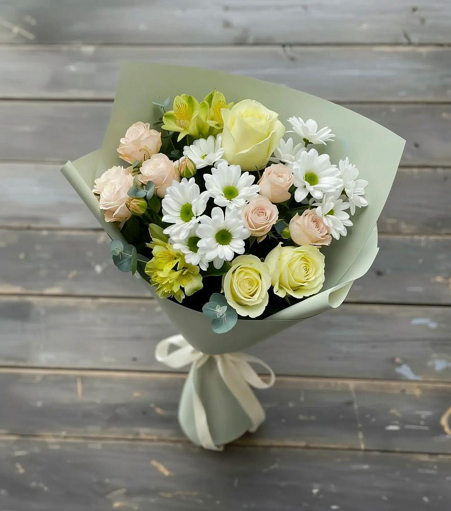 Букет цветов из: Альстромерии, Розы и Хризантемы в Каменск-Уральском