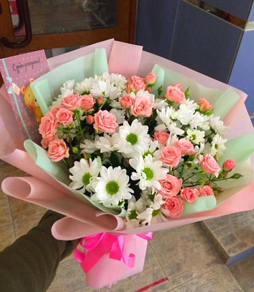 Букет цветов из: Розы и Хризантемы в Каменск-Уральском