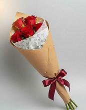 Букет цветов из:  Розы в Каменск-Уральском