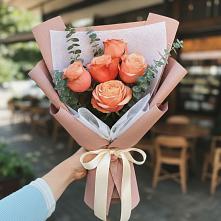 Букет цветов из:  Розы в Каменск-Уральском