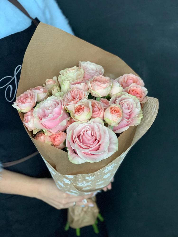 Букет цветов из: Хризантемы и Розы в Каменск-Уральском