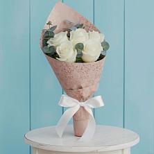 Букет цветов из:  Розы в Каменск-Уральском