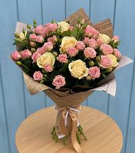 Букет цветов из:  Розы в Каменск-Уральском