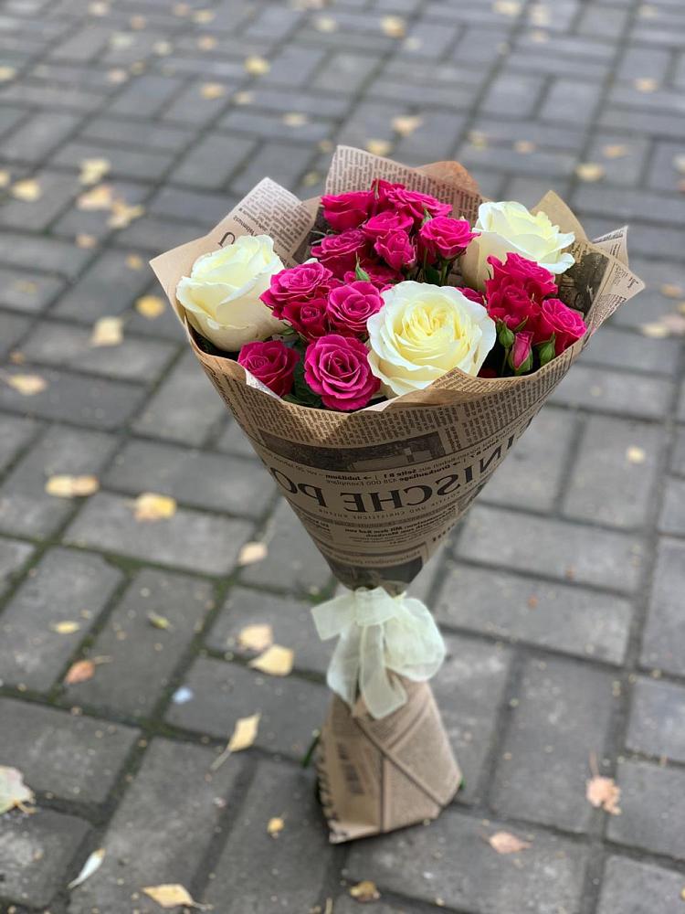 Букет цветов из: Розы в Каменск-Уральском